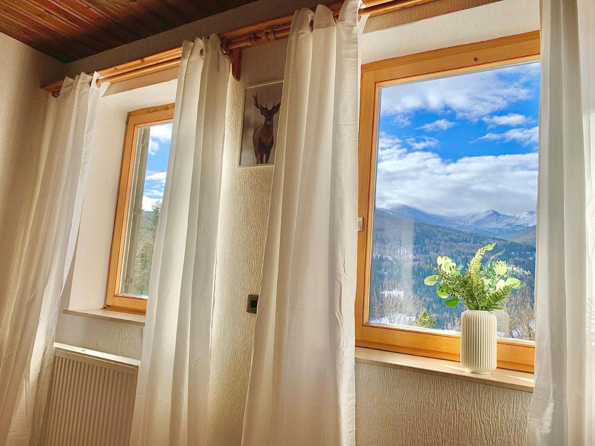 Ferienhaus Mit Zirbitzblick Monchegg Exterior photo